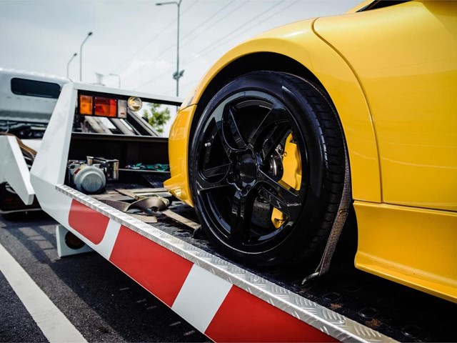 ¿Las empresas pueden solicitar nuestro servicio de transporte para trasladar vehículos en grúa?